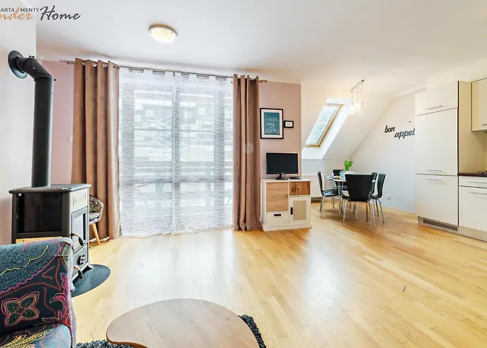 Apartman Karmel Blisko Stoku Narciarskiego Karpatka, Z Balkonem I Kominkiem *